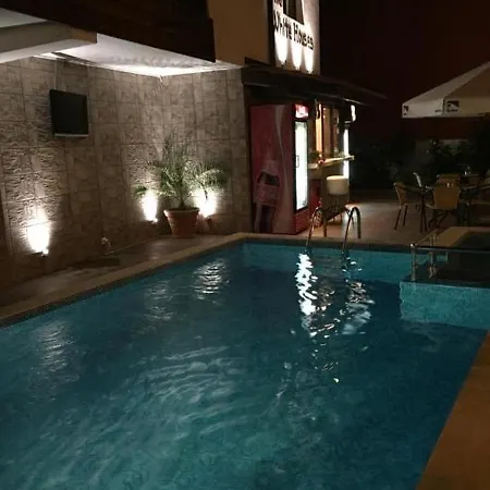 The White 7 Ваканционна къща Несебър