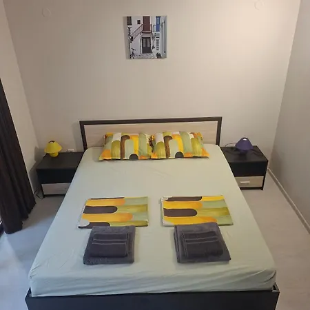 Ваканционна къща The White 7