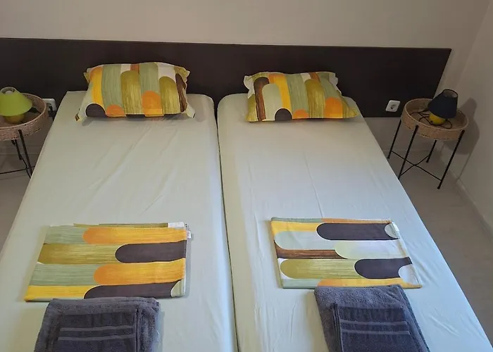 Holiday home The White 7 *